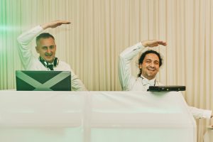 YMCA, DJ i wodzirej